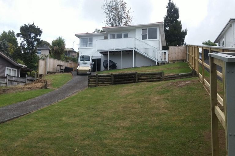 Photo of property in 57 Vandeleur Avenue, Birkdale, Auckland, 0626