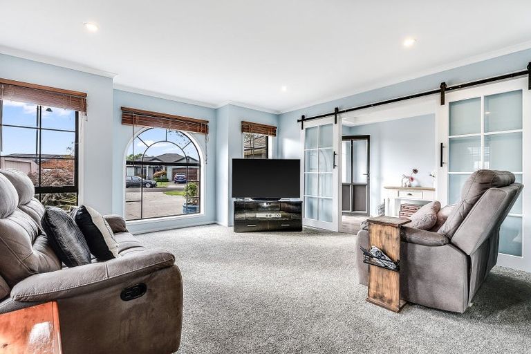 Photo of property in 10 Wakefield Place, Rototuna North, Hamilton, 3210