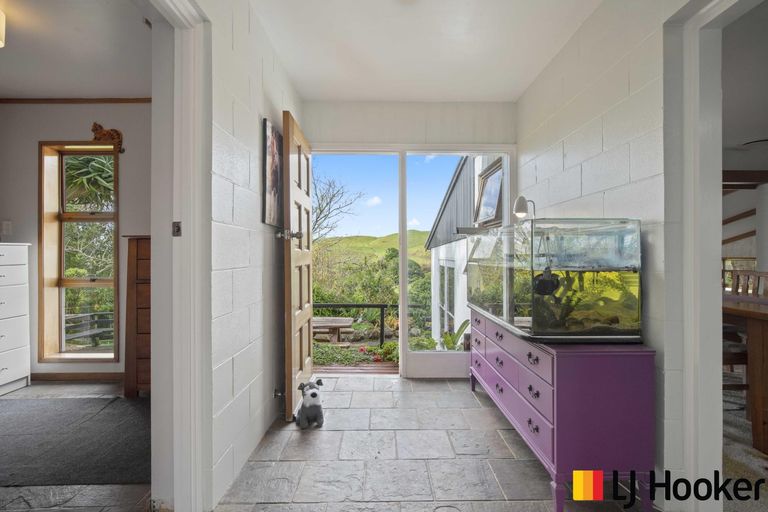 Photo of property in 15 Kelland Road, Pollok, Waiuku, 2683