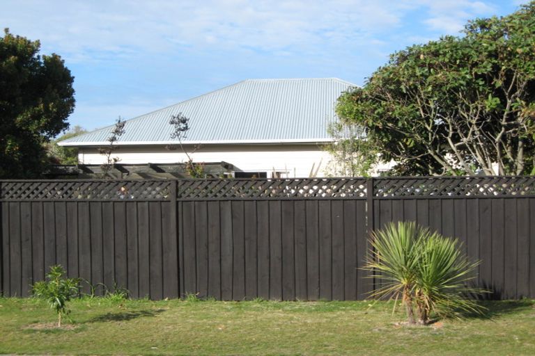 Photo of property in 35 Tovey Street, New Brighton, Christchurch, 8061