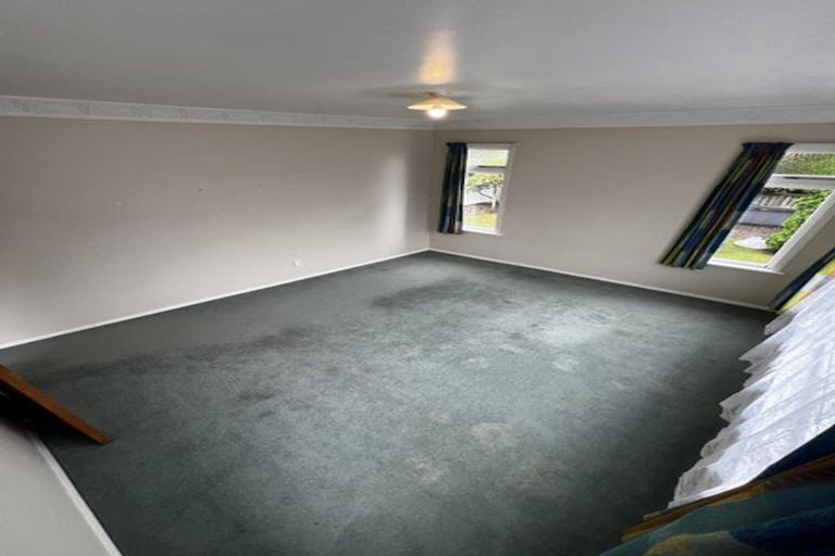 Photo of property in 162 Weraroa Road, Levin, 5510