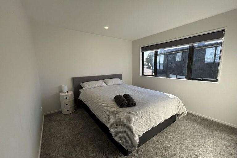 Photo of property in 6/39 Renata Crescent, Te Atatu Peninsula, Auckland, 0610