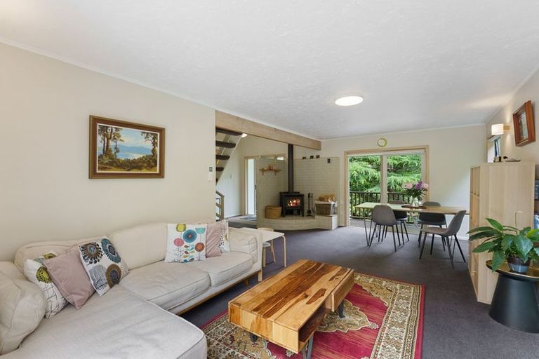 Photo of property in 98 Leinster Avenue, Raumati South, Paraparaumu, 5032
