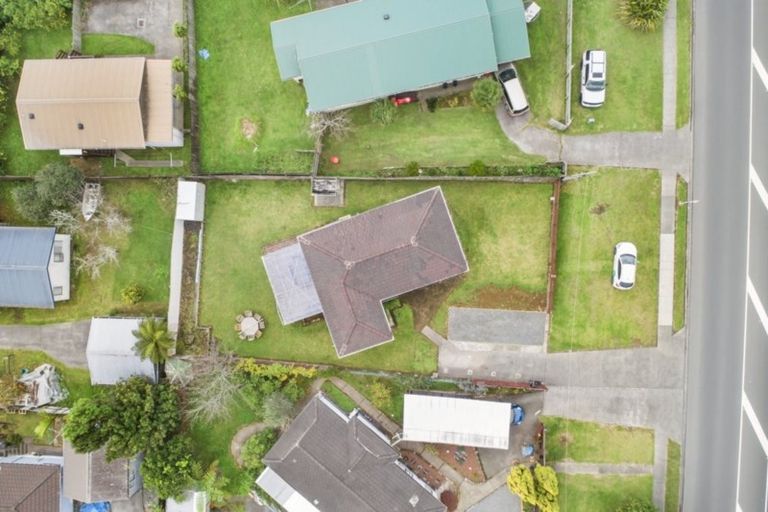 Photo of property in 529 Swanson Road, Ranui, Auckland, 0612