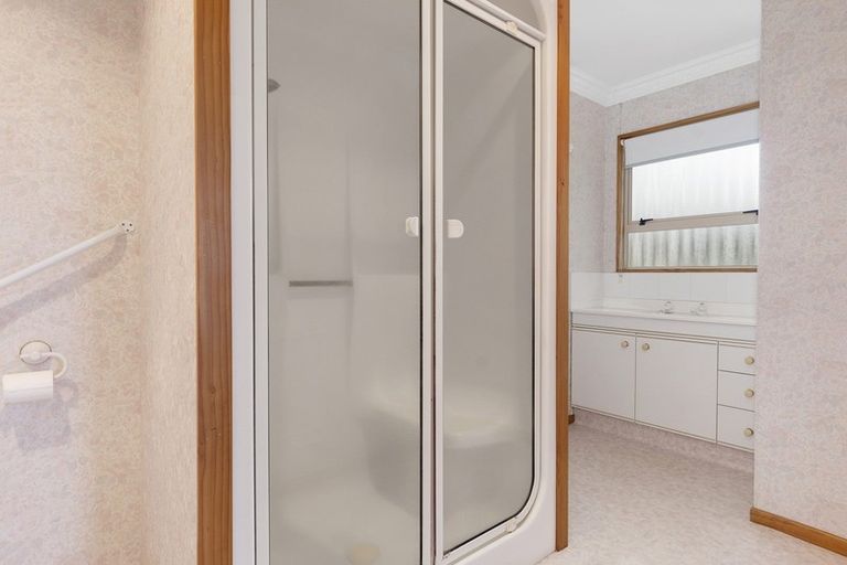 Photo of property in 1 Rangataua Street, Welcome Bay, Tauranga, 3112