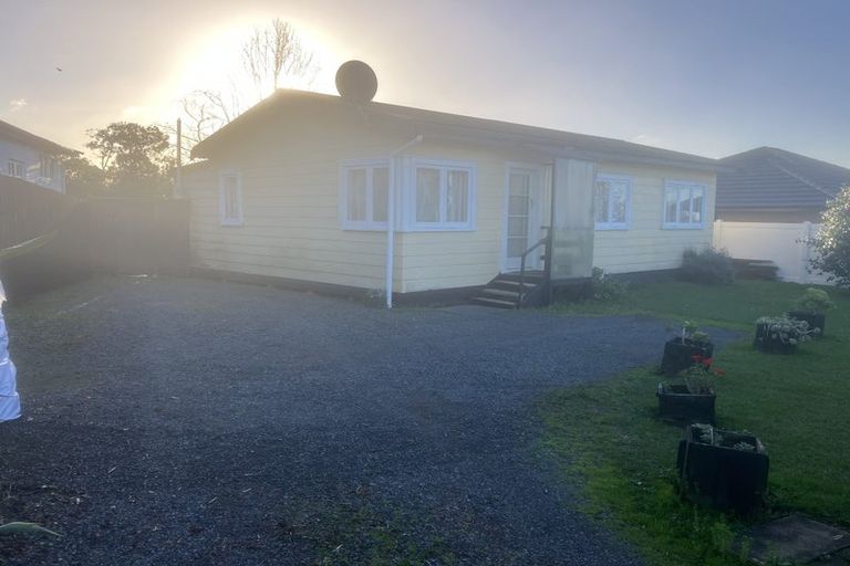 Photo of property in 1/27 Forest Hill Road, Henderson, Auckland, 0612