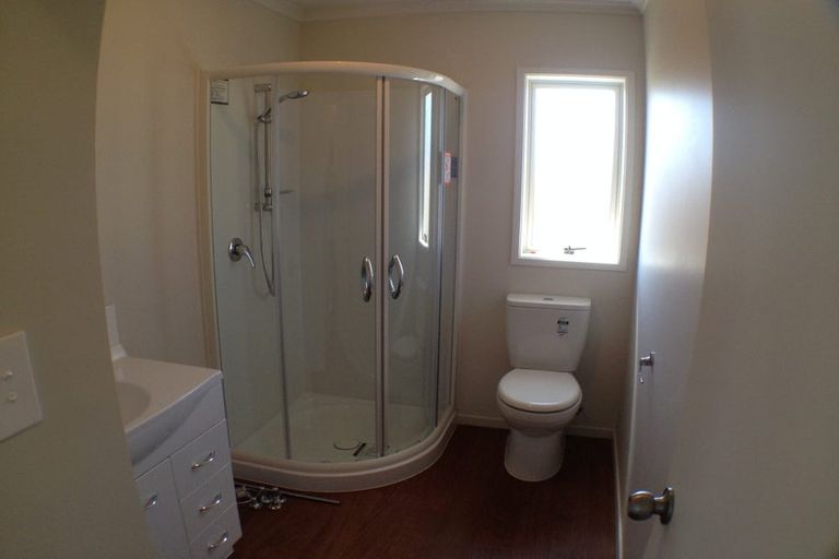 Photo of property in 220 Ballintoy Park Drive, Welcome Bay, Tauranga, 3175