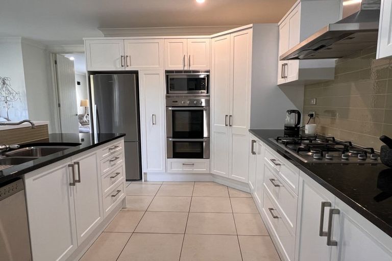 Photo of property in 33 Millstream Drive, Northwood, Christchurch, 8051