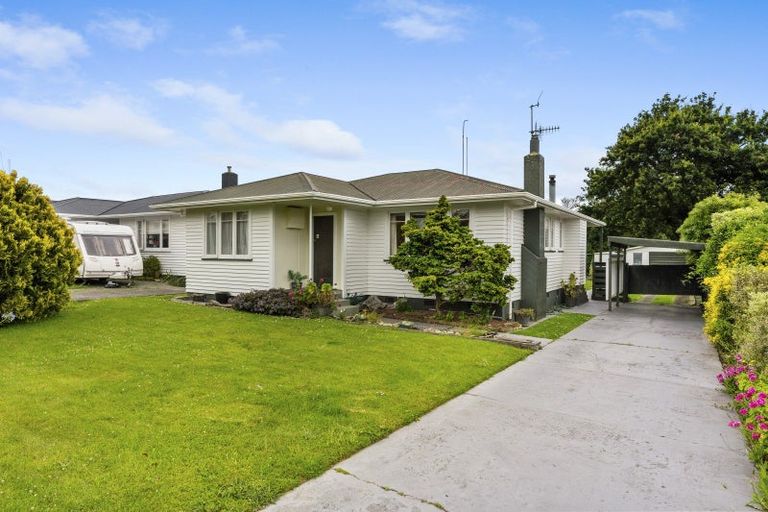 Photo of property in 9 Long Melford Road, Awapuni, Palmerston North, 4412