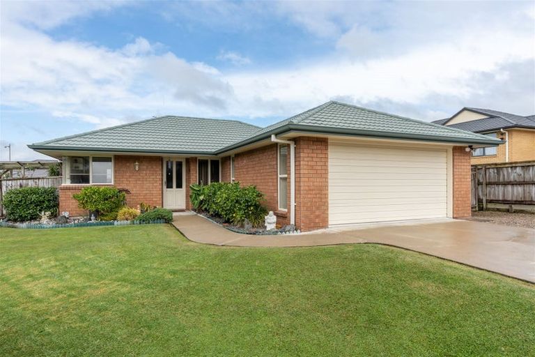 Photo of property in 19 Rochester Place, Nawton, Hamilton, 3200