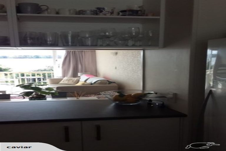 Photo of property in 2 The Promenade, Takapuna, Auckland, 0622