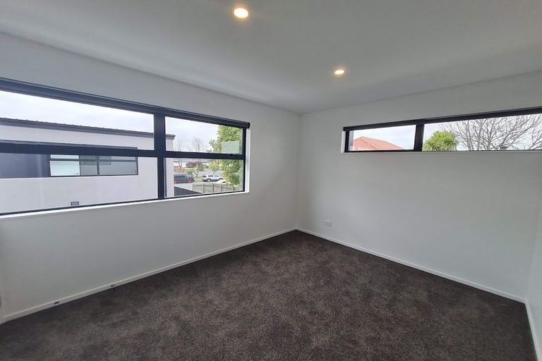 Photo of property in 3/112 Purchas Street, Edgeware, Christchurch, 8013