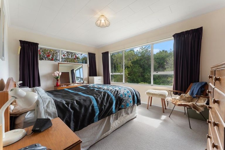 Photo of property in 14 Shaldon Crescent, Blagdon, New Plymouth, 4310