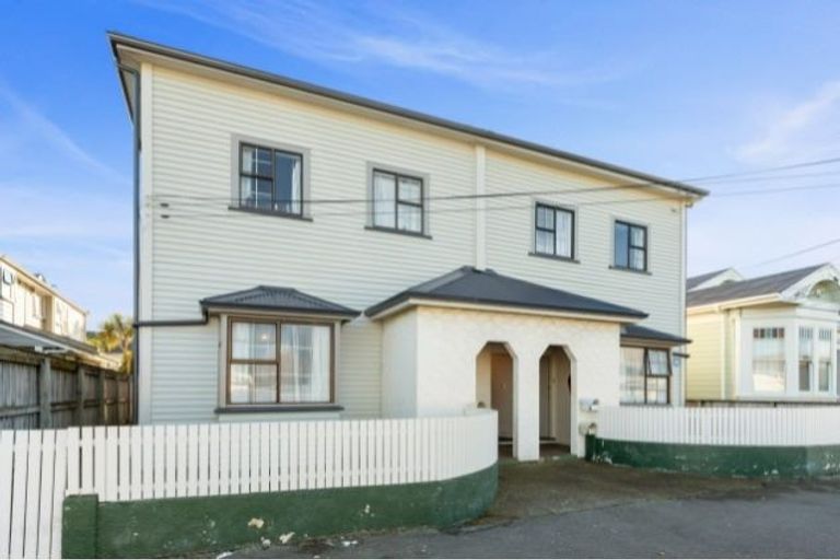 Photo of property in 4/33 Tory Street, Petone, Lower Hutt, 5012