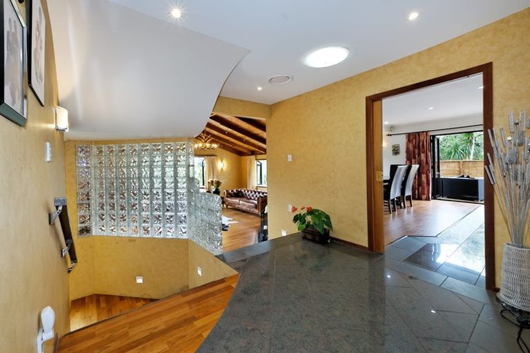 Photo of property in 181b Titirangi Road, Titirangi, Auckland, 0604