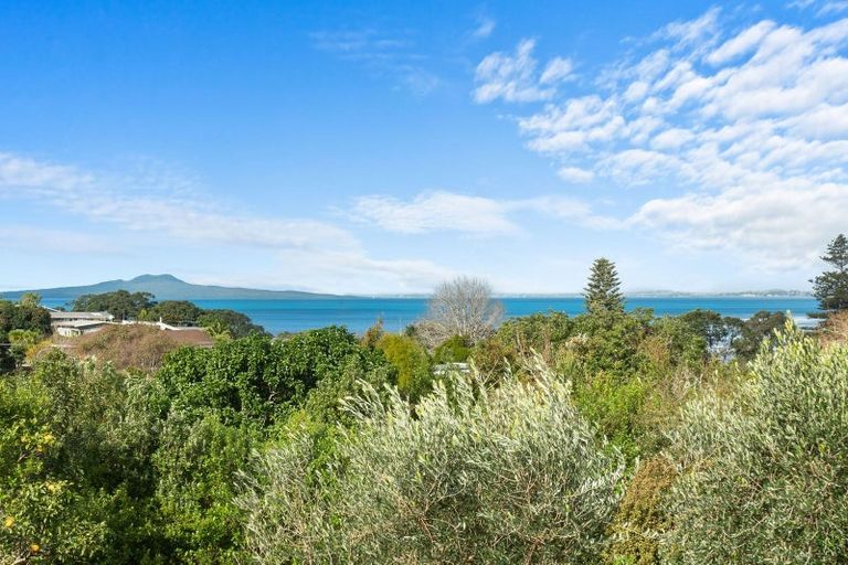 Photo of property in 127 Deep Creek Road, Torbay, Auckland, 0630