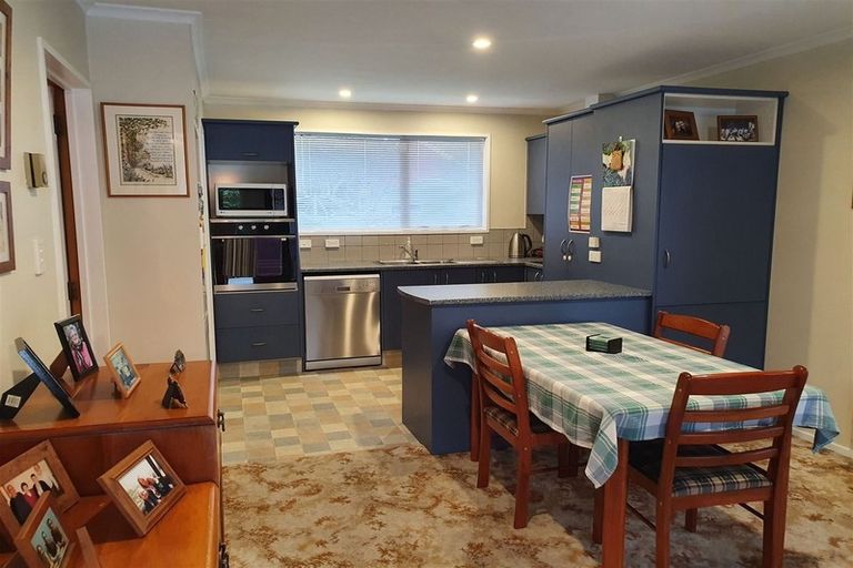 Photo of property in 11 Kuaka Crescent, Bromley, Christchurch, 8062