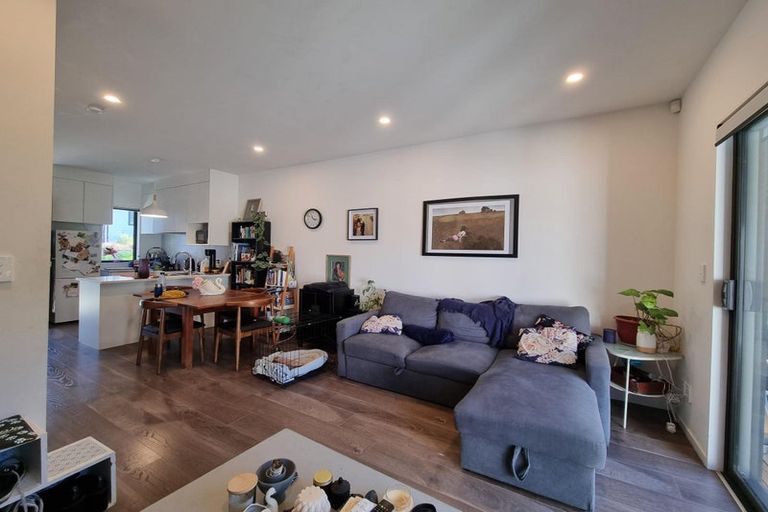 Photo of property in 81 Morihana Close, Glen Eden, Auckland, 0602