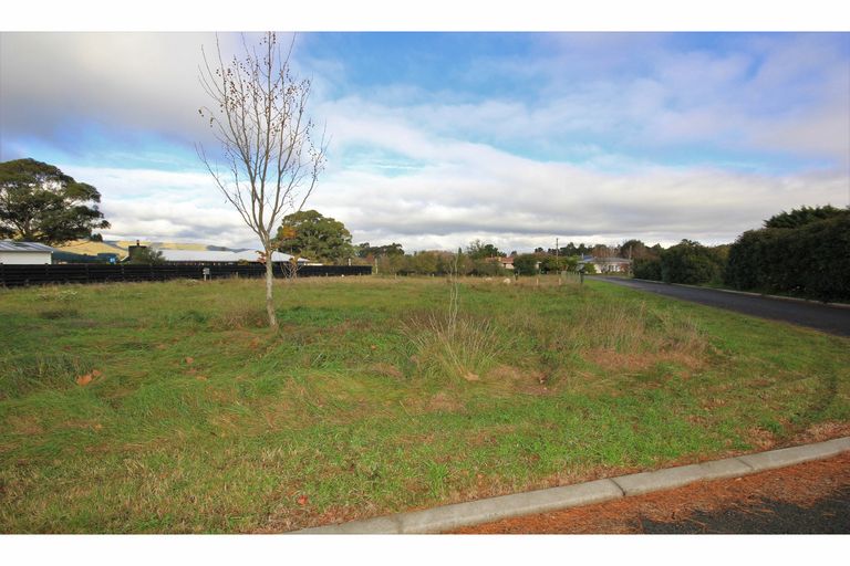 Photo of property in 2/9 Johnston Street, Waipara, 7483