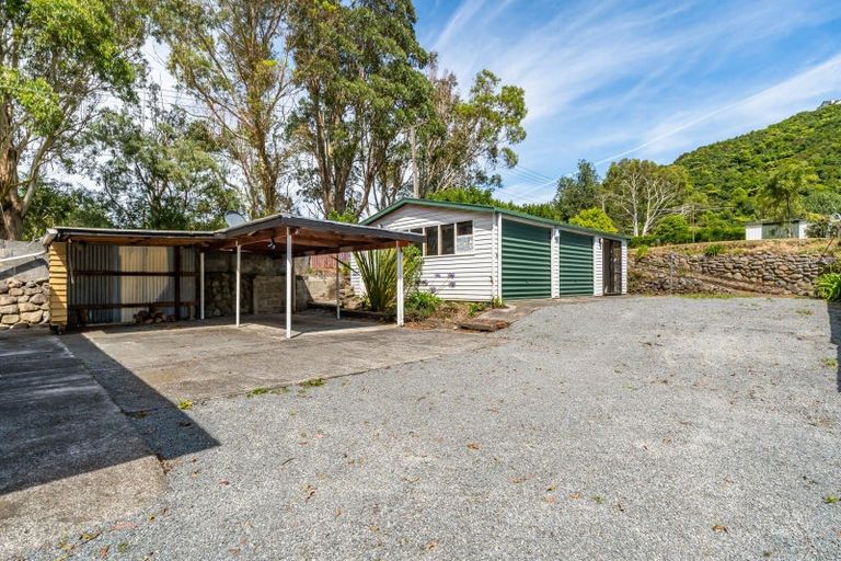 Photo of property in 66 Maymorn Road, Te Marua, Upper Hutt, 5018
