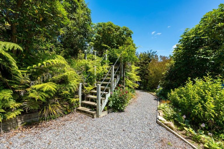 Photo of property in 251 Queen Charlotte Drive, Havelock, Picton, 7281