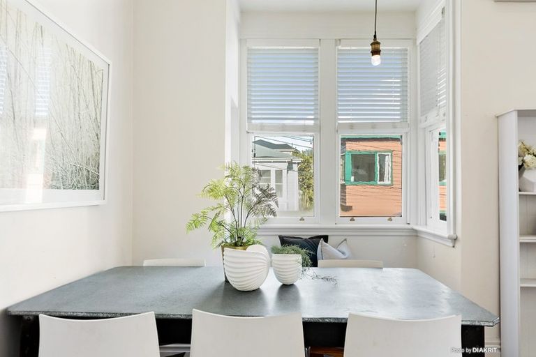 Photo of property in 9 Dawson Street, Berhampore, Wellington, 6023