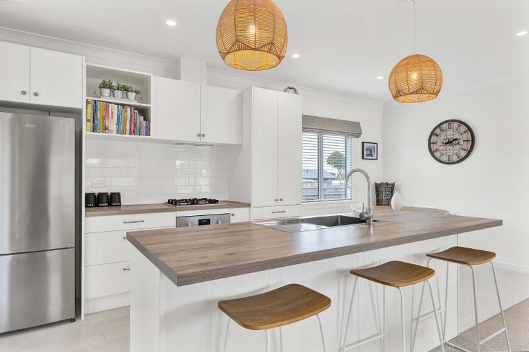 Photo of property in 54a Cloten Road, Stratford, 4332