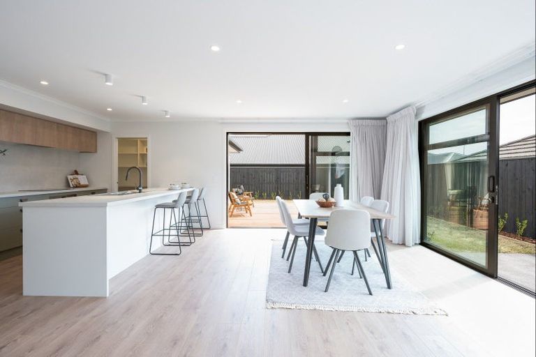 Photo of property in 32 Cupola Crescent, Richmond, 7020