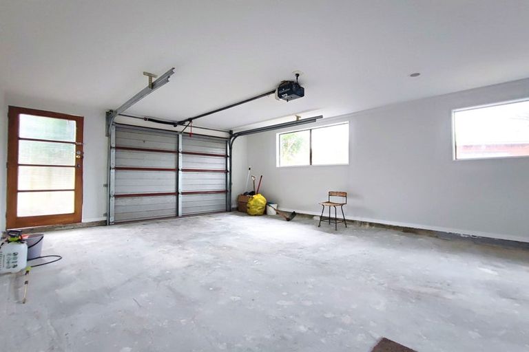 Photo of property in 79 Harrington Road, Henderson, Auckland, 0610