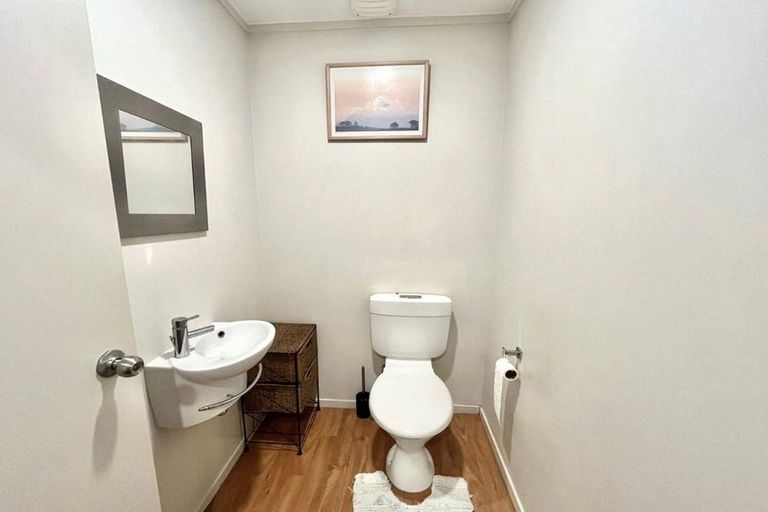 Photo of property in 2/9 Freeman Way, Manukau, Auckland, 2104