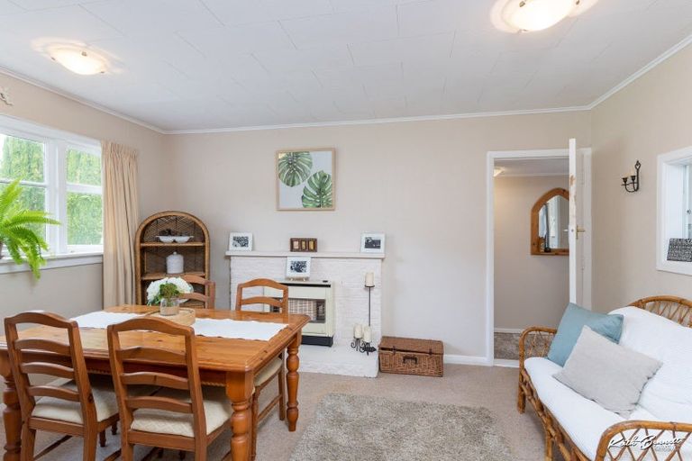 Photo of property in 22 Black Beech Street, Birchville, Upper Hutt, 5018