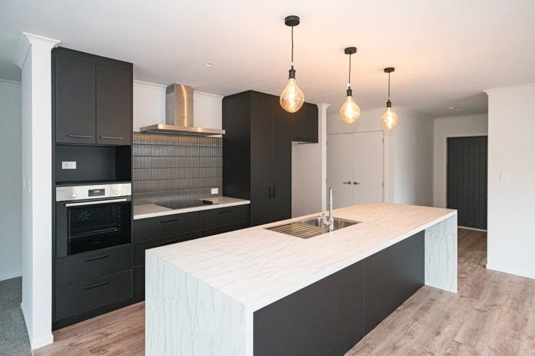 Photo of property in 17 Alma Road, Gonville, Whanganui, 4501