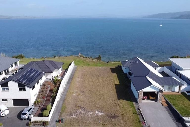 Photo of property in 42 Karoro Road, One Tree Point, 0118