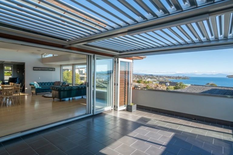 Photo of property in 16 Birch Street, Hilltop, Taupo, 3330