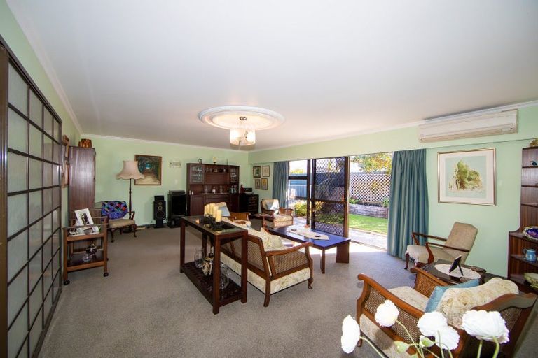 Photo of property in 12b Avondale Road, Taradale, Napier, 4112