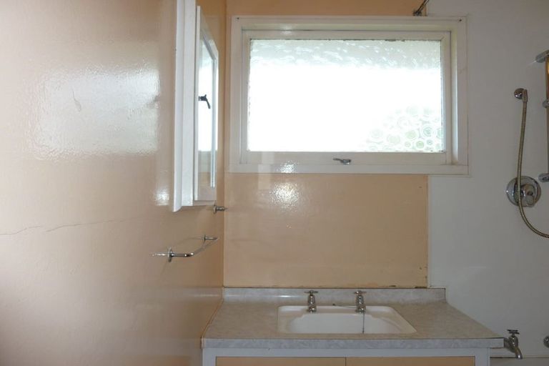 Photo of property in 2/70 Epsom Road, Sockburn, Christchurch, 8042