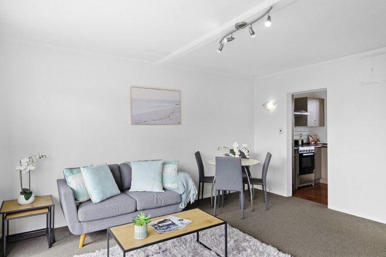 Photo of property in 19 William Booth Grove, Trentham, Upper Hutt, 5018