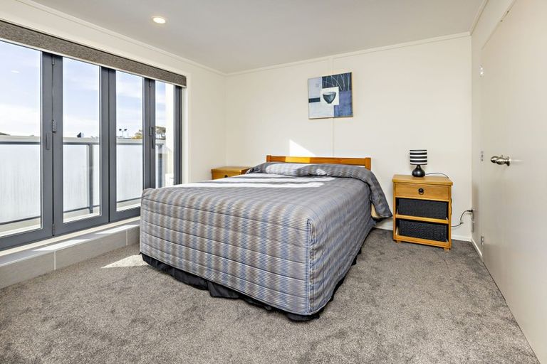 Photo of property in 2/9 Freeman Way, Manukau, Auckland, 2104