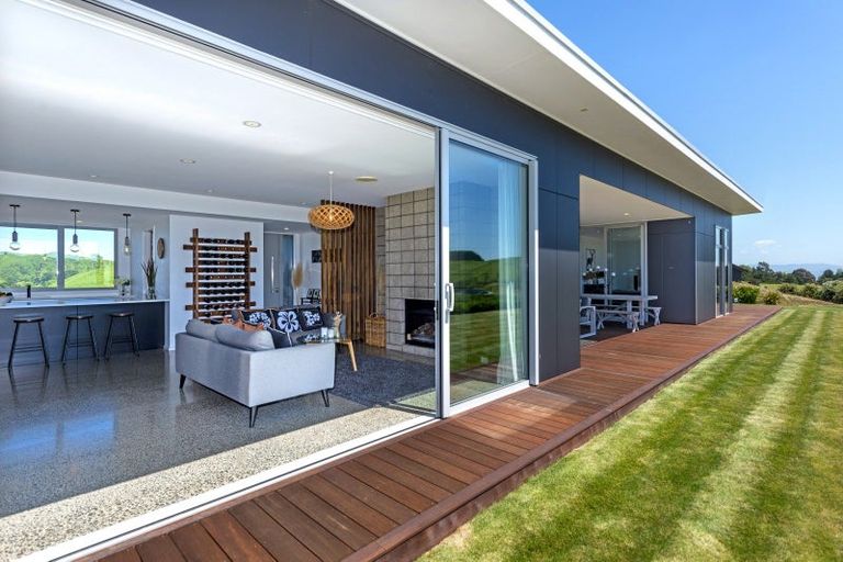 Photo of property in 222 Gaddums Hill Road, Outer Kaiti, Gisborne, 4010