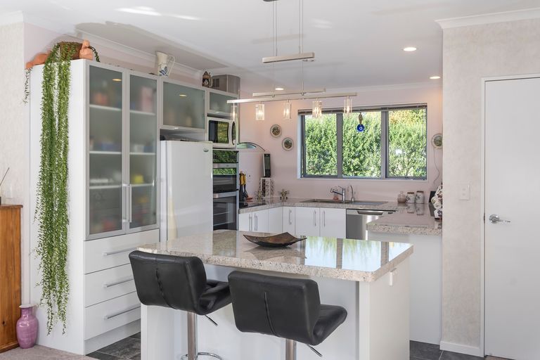 Photo of property in 133a Kent Street, Carterton, 5713