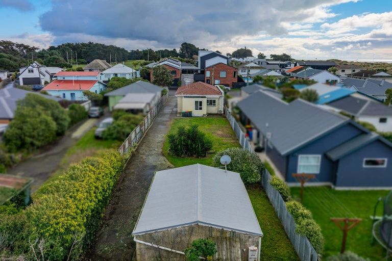 Photo of property in 13 Lonsdale Street, New Brighton, Christchurch, 8083