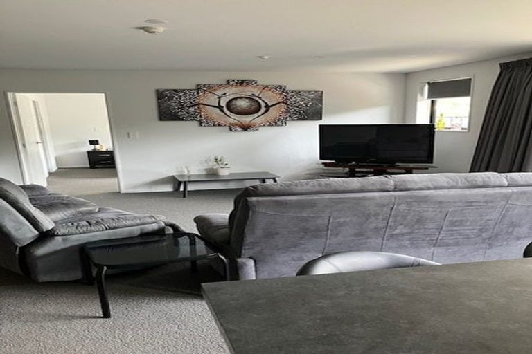 Photo of property in 16 Silverstone Drive, Cromwell, 9384