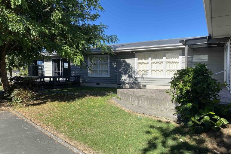 Photo of property in 18 Veronica Avenue, Marewa, Napier, 4110