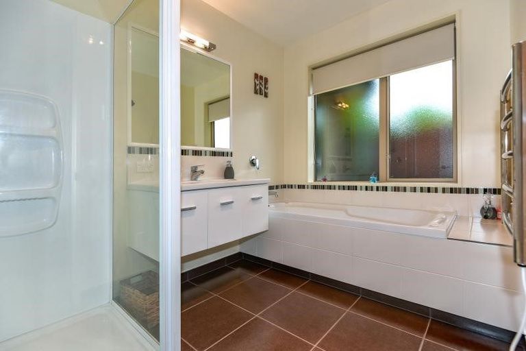 Photo of property in 3 Crocus Lane, Aidanfield, Christchurch, 8025