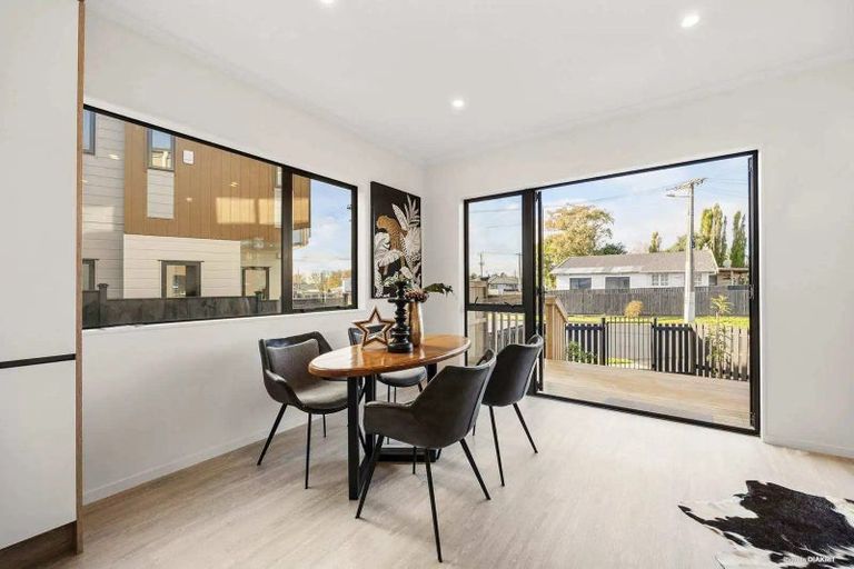 Photo of property in 1f Deering Place, Papatoetoe, Auckland, 2025