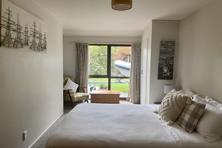 Photo of property in 82 Te Haumi Drive, Paihia, 0200