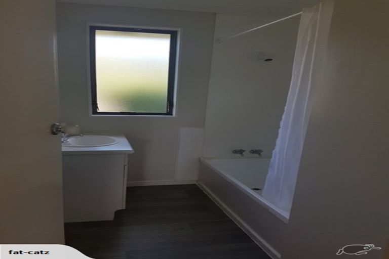 Photo of property in 32 Tangihua Road, Maungakaramea, Whangarei, 0178