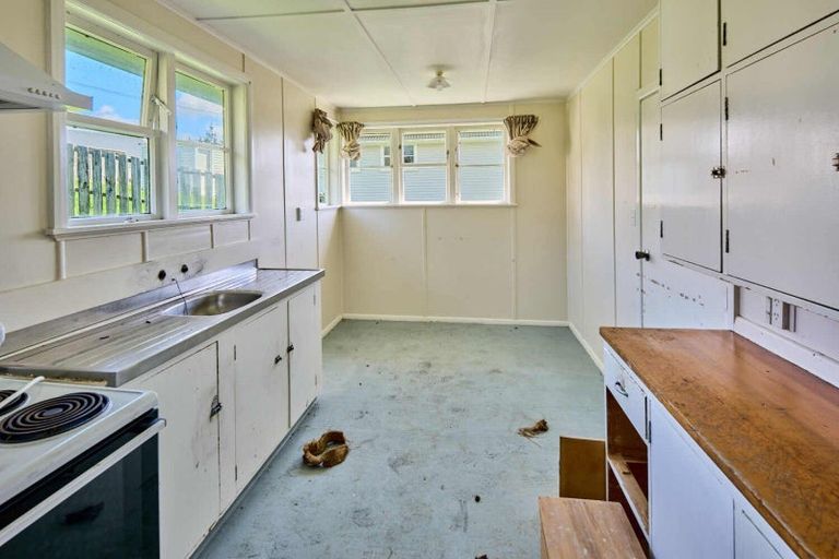 Photo of property in 14 Bromley View, Ranui, Porirua, 5024