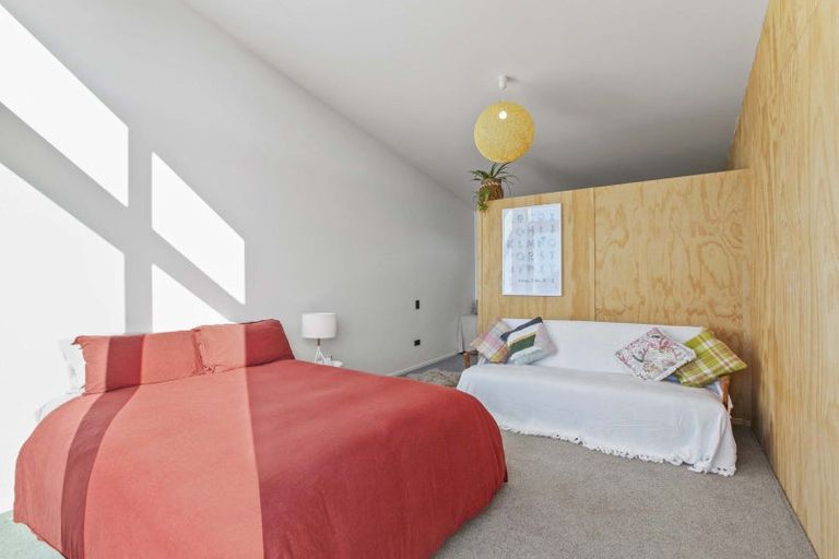 Photo of property in 62 Anglers Avenue, Warea, New Plymouth, 4381