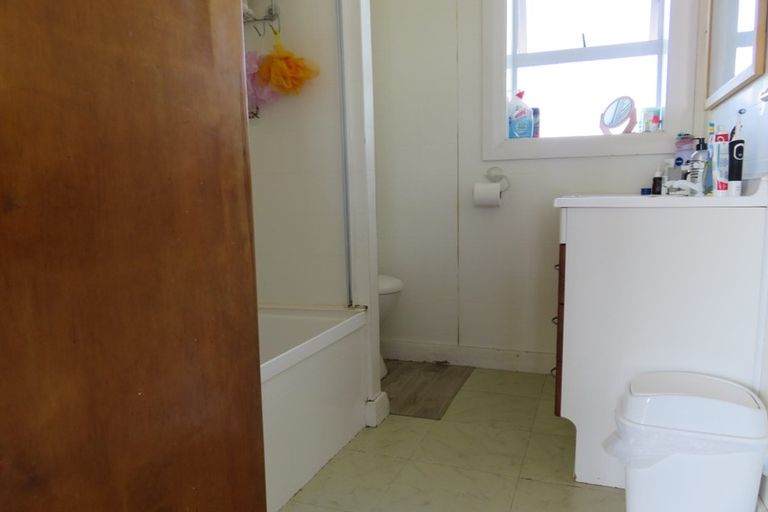 Photo of property in 8 Birkett Street, Temuka, 7920